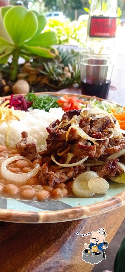Comida em XÊRO DI MATO E HOSPEDAGEM