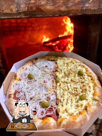 Experimente pizza no Pizzaria Benitta