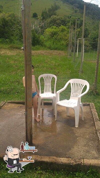 Veja imagens do interior do Pesque e Pague Papagaio