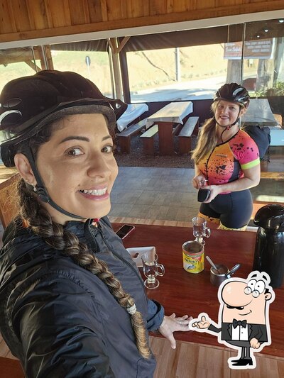 Veja imagens do interior do Quiosque Bom Sabor