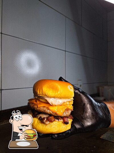 Peça um hambúrguer no Hamburgueria Trilhas Burgers - Riacho Fundo 2