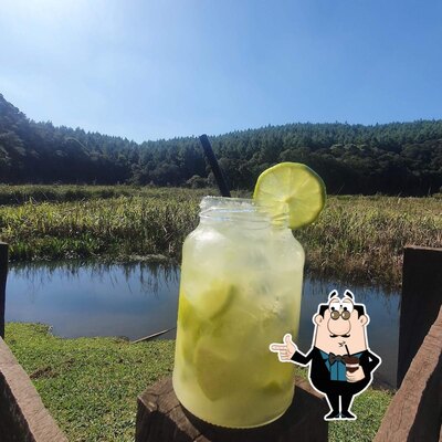 Desfrute de um drinque no Ponte Velha Pesca e Lazer