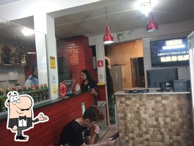 Veja imagens do interior do Drake Pizzas