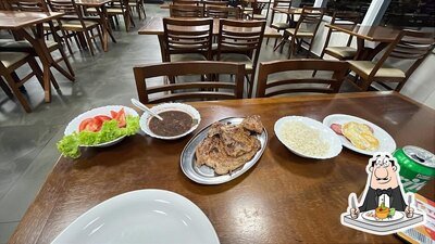 Platos en Titon Grill Restaurante