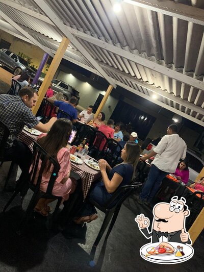 Consiga pizza no PIZZAÍ