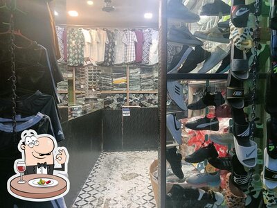 Meals at ESS AAR BAKERY